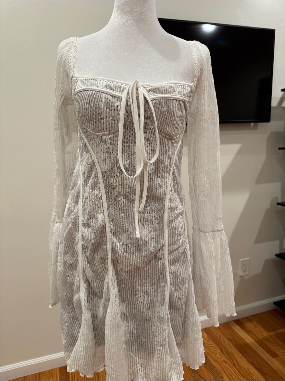 Women's White Lace Corset Dress - Elegant Tie Front